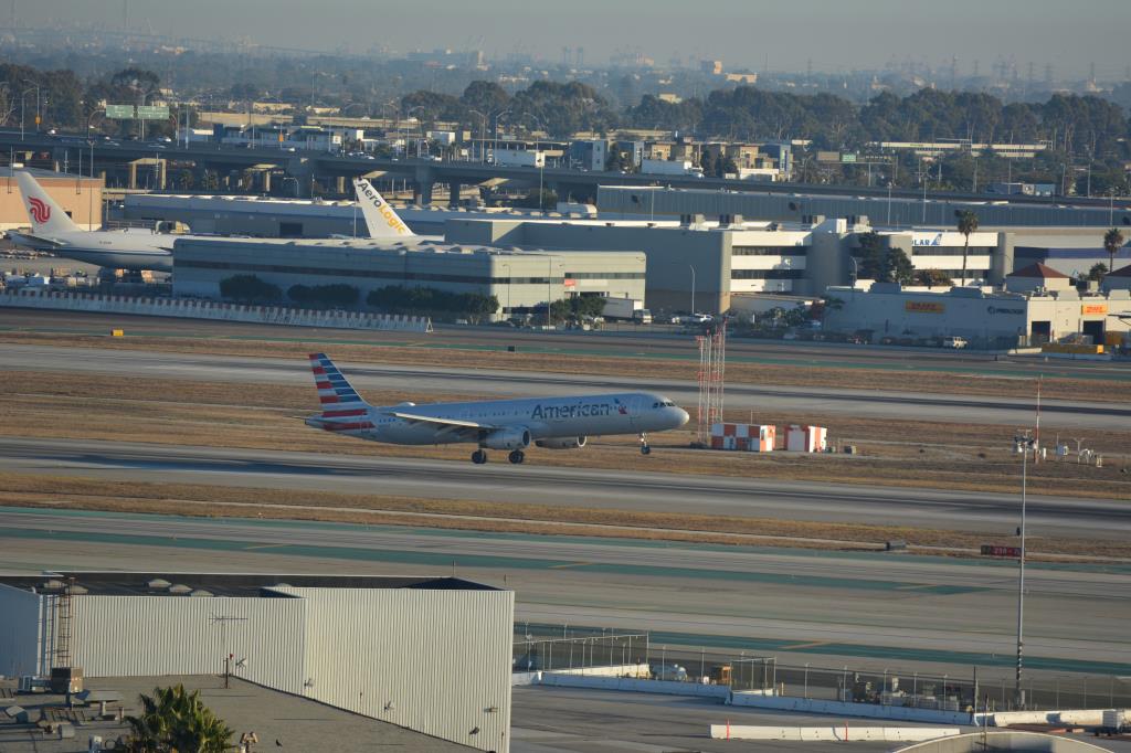 Photo of aircraft N912UY operated by American Airlines