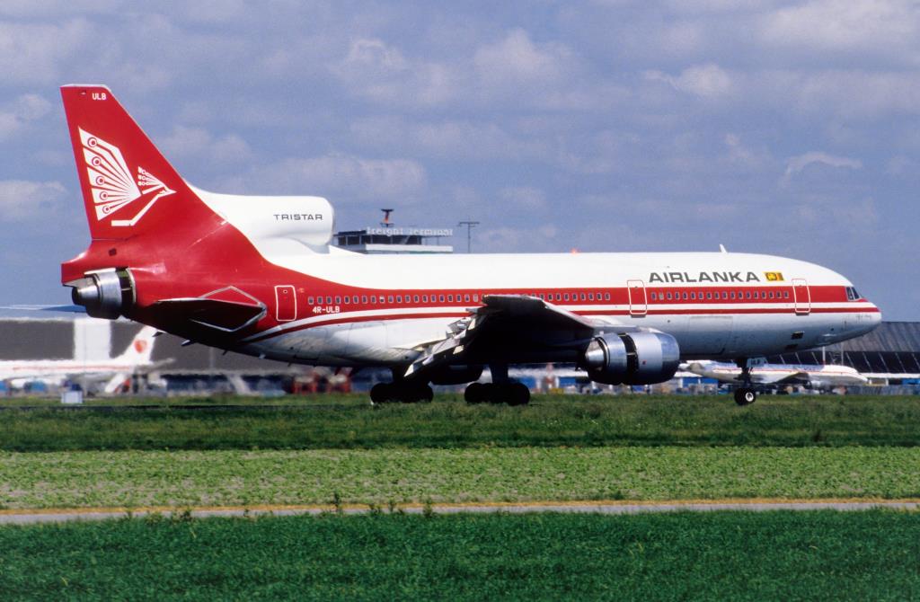 Photo of aircraft 4R-ULB operated by Air Lanka
