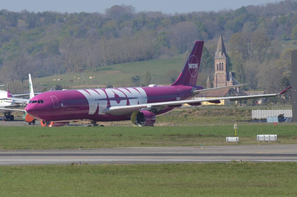 Photo of aircraft OE-IIV operated by Avolon