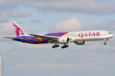 Photo of aircraft A7-BAE operated by Qatar Airways