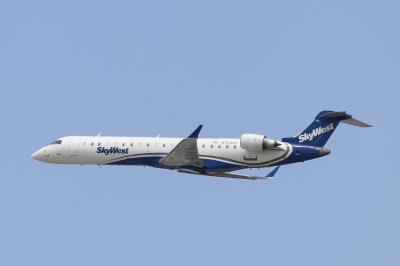 Photo of aircraft N754EV operated by American Eagle