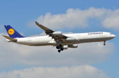 Photo of aircraft D-AIGY operated by Lufthansa