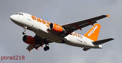 Image of aircraft registration G-EZAN - A A319-111 operated by easyJet
