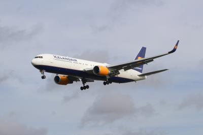 Photo of aircraft TF-ISW operated by Icelandair