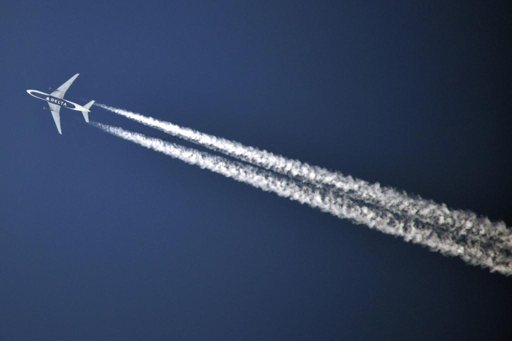 Photo of aircraft N864DA operated by Delta Air Lines