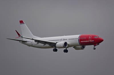 Photo of aircraft SE-RTF operated by Norwegian Air Sweden