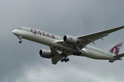 Photo of aircraft A7-AMK operated by Qatar Airways