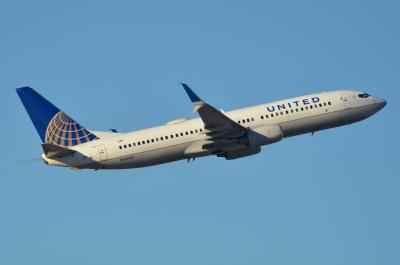 Photo of aircraft N54241 operated by United Airlines