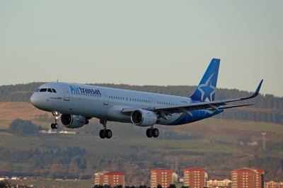 Photo of aircraft C-GEZX operated by Air Transat