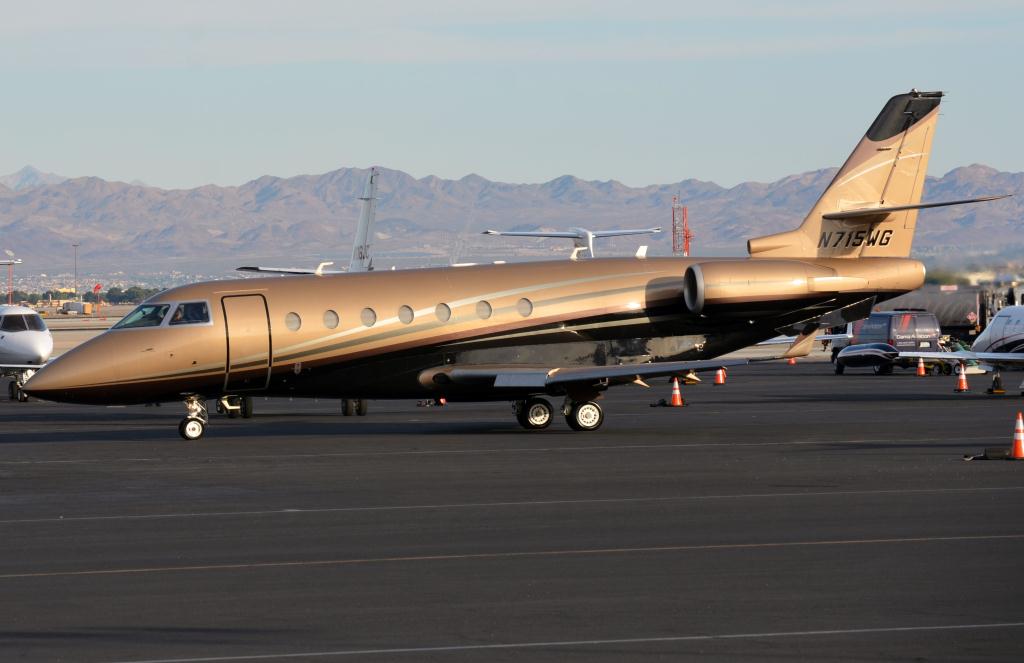 Photo of aircraft N715WG operated by La Costa Village Inc