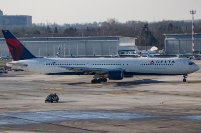 Photo of aircraft N842MH operated by Delta Air Lines