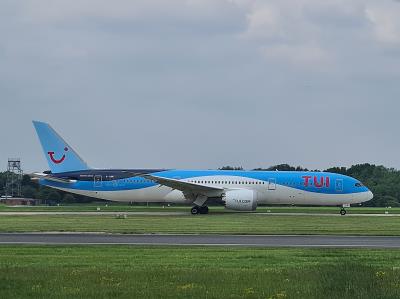 Photo of aircraft G-TUIN operated by TUI Airways
