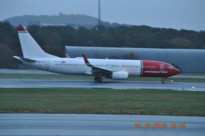 Photo of aircraft LN-NGU operated by Norwegian Air Shuttle