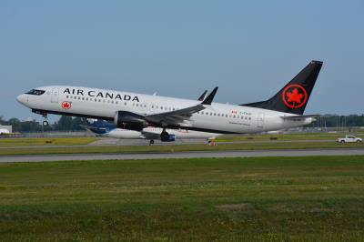 Photo of aircraft C-FSJH operated by Air Canada