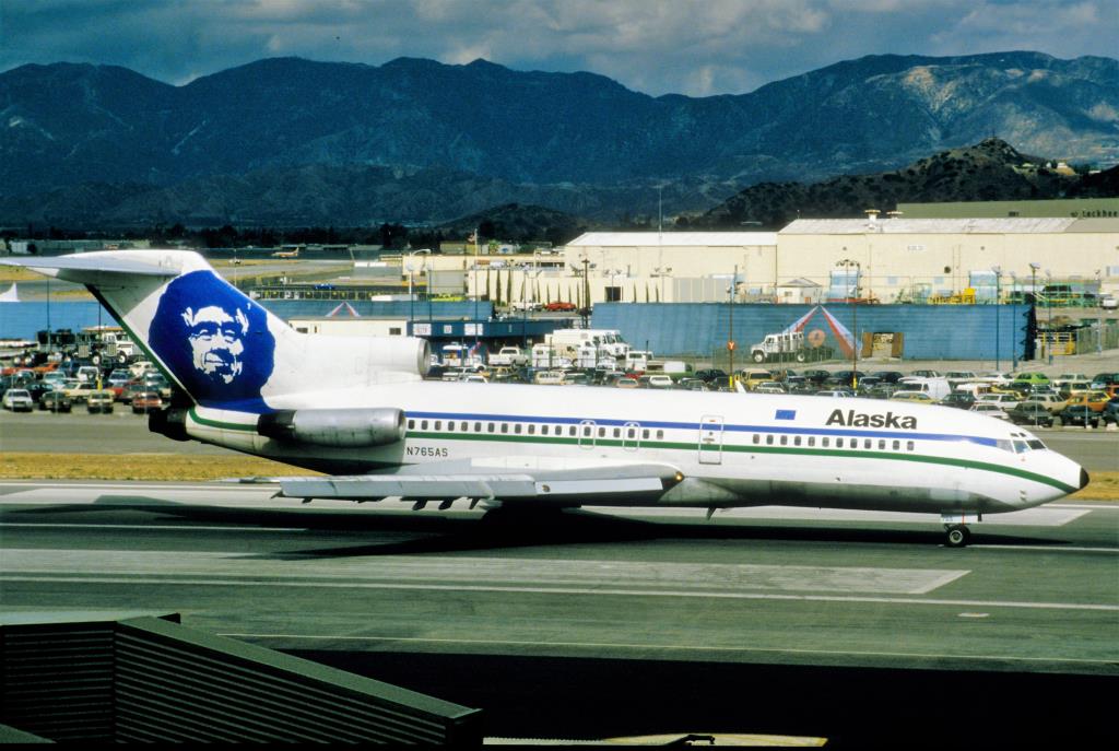 Photo of aircraft N765AS operated by Alaska Airlines
