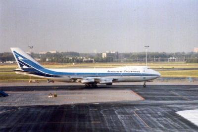 Photo of aircraft LV-MLO operated by Aerolineas Argentinas