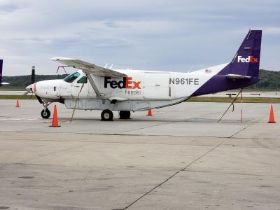 Photo of aircraft N961FE operated by Federal Express (FedEx)