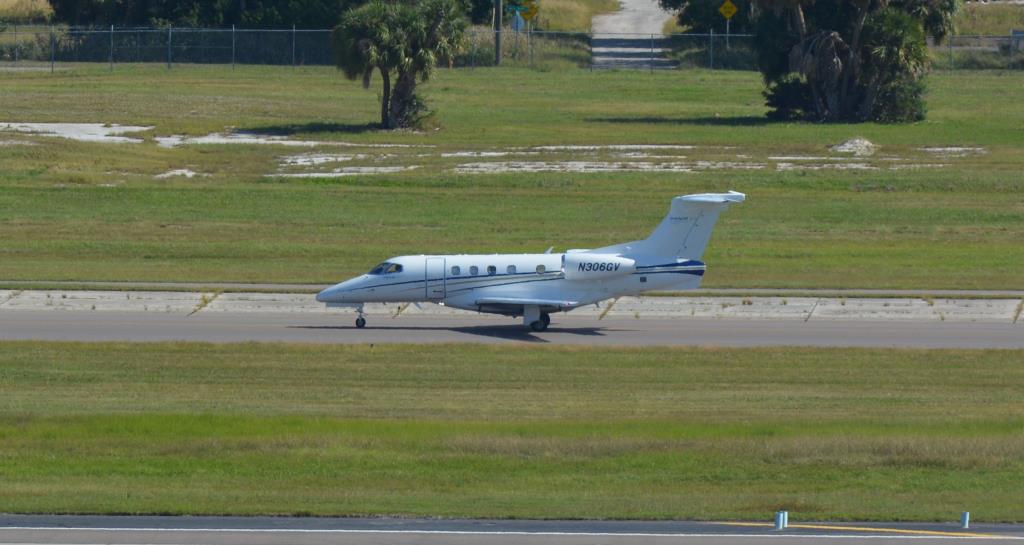 Photo of aircraft N306GV operated by IBW Air Services LLC