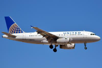 Photo of aircraft N807UA operated by United Airlines