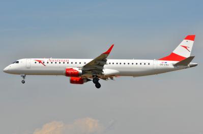 Image of aircraft registration OE-LWJ - A ERJ-195LR (ERJ-190-200 LR) operated by Austrian Airlines