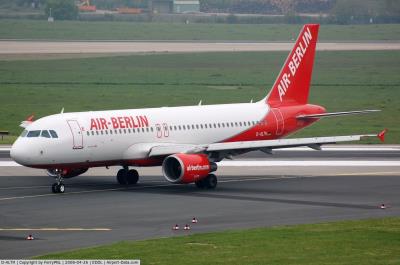 Image of aircraft registration D-ALTH - A A320-214 operated by Air Berlin
