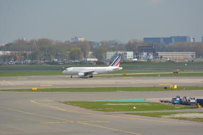 Photo of aircraft F-GRHJ operated by Air France