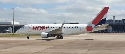 Photo of aircraft F-HBXH operated by HOP!
