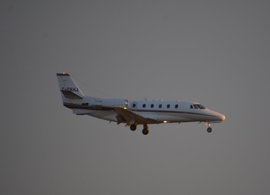 Photo of aircraft C-FKHJ operated by Chartright Air Inc