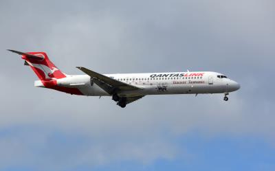 Photo of aircraft VH-YQW operated by QantasLink