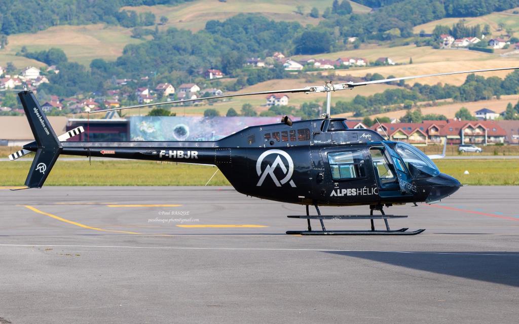 Photo of aircraft F-HBJR operated by R Solutions SAS