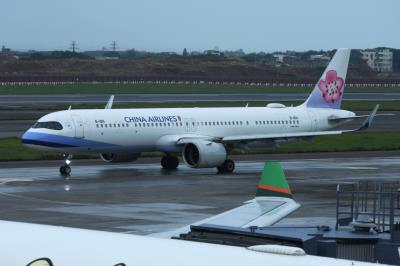 Photo of aircraft B-18111 operated by China Airlines