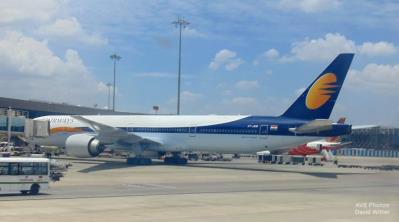Image of aircraft registration VT-JEM - A 777-35R(ER) operated by Jet Airways