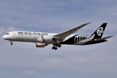 Image of aircraft registration ZK-NZN - A 787-9 Dreamliner operated by Air New Zealand