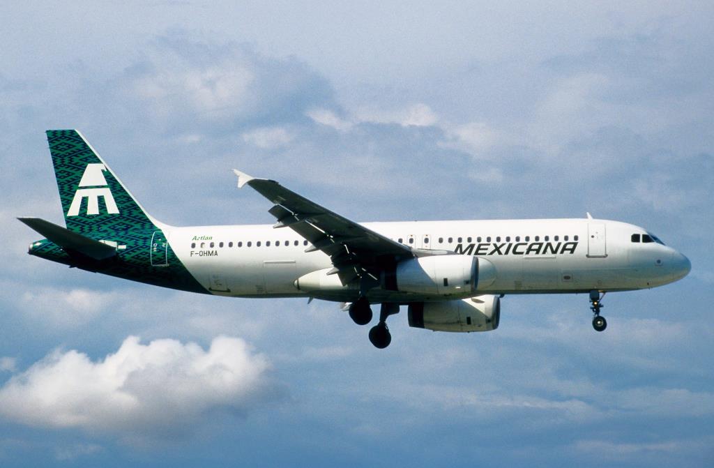 Photo of aircraft F-OHMA operated by Mexicana