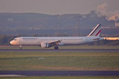Image of aircraft registration F-GTAS - A A321-211 operated by Air France