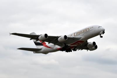 Photo of aircraft A6-EDH operated by Emirates