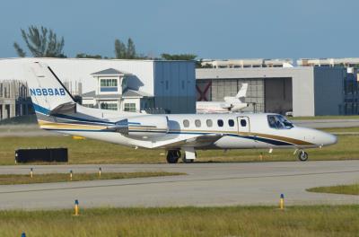 Photo of aircraft N989AB operated by JS Air Holdings LLC