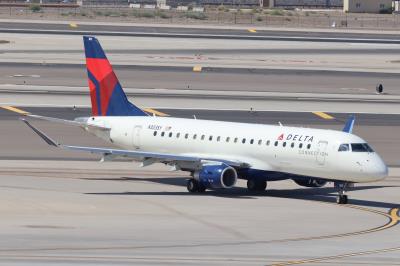 Photo of aircraft N303SY operated by Delta Connection