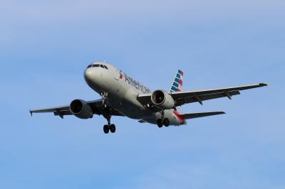 Photo of aircraft N740UW operated by American Airlines