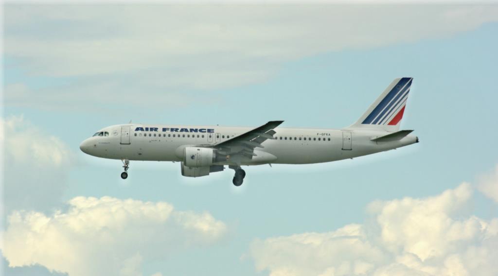Photo of aircraft F-GFKA operated by Air France
