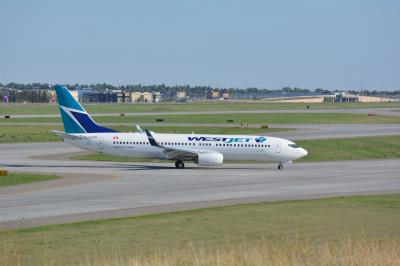 Photo of aircraft C-GOCD operated by WestJet