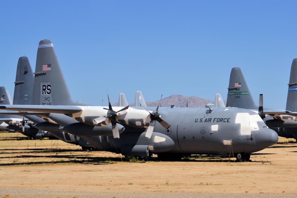 Photo of aircraft 64-18240 operated by United States Air Force