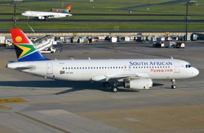 Photo of aircraft ZS-SZI operated by South African Airways