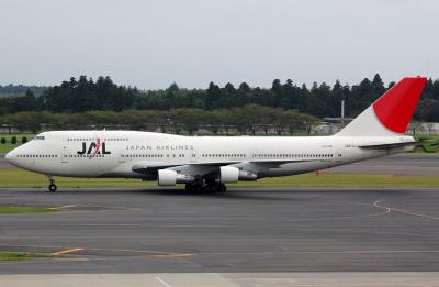 Photo of aircraft JA813J operated by Japan Airlines