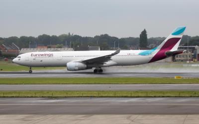 Photo of aircraft OO-SFB operated by Brussels Airlines