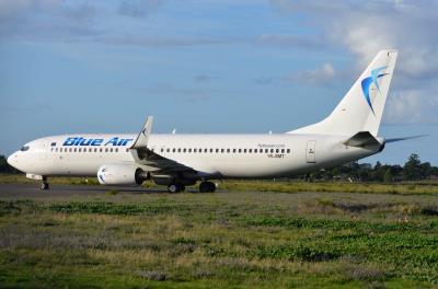 Photo of aircraft YR-BMT operated by Blue Air