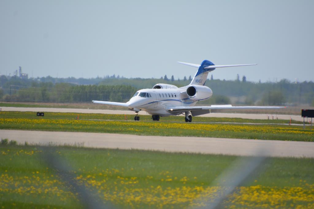 Photo of aircraft C-FASY operated by Airsprint