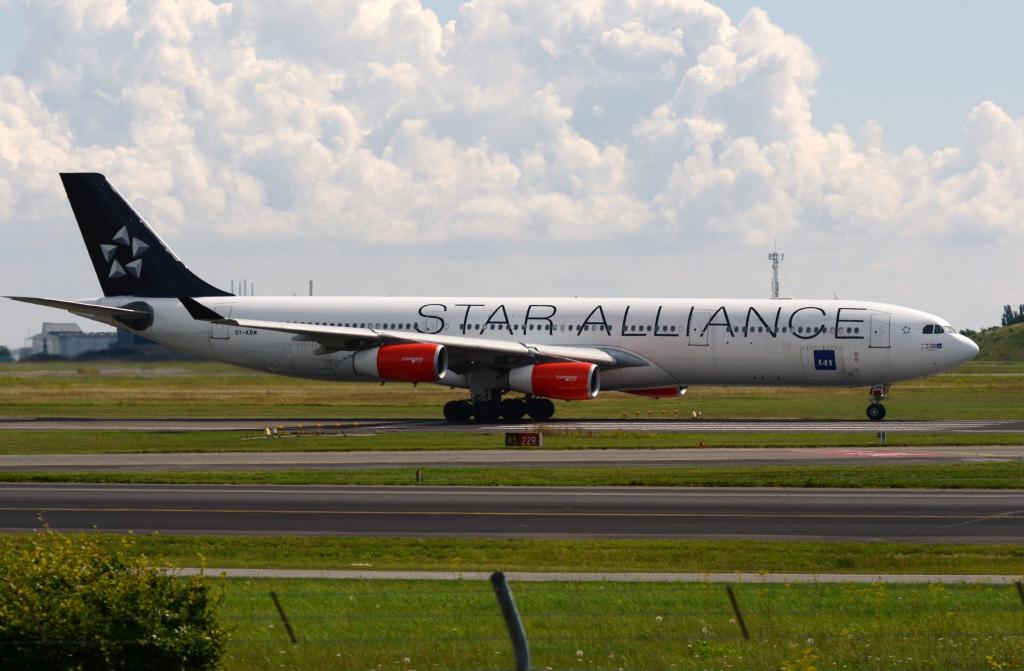 Photo of aircraft OY-KBM operated by SAS Scandinavian Airlines