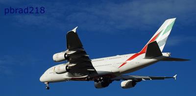 Photo of aircraft A6-EEV operated by Emirates