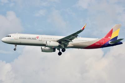 Photo of aircraft HL8004 operated by Asiana Airlines